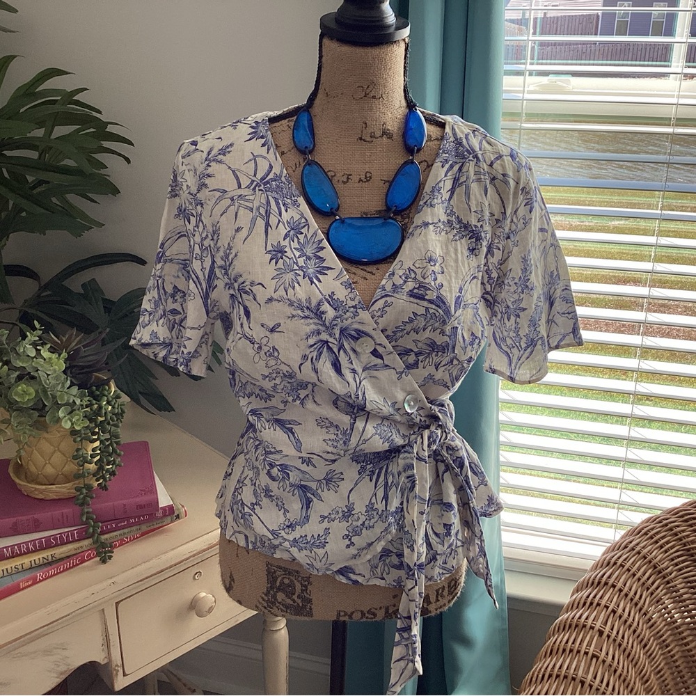 Chic Floral Wrap Blouse - Blue and White